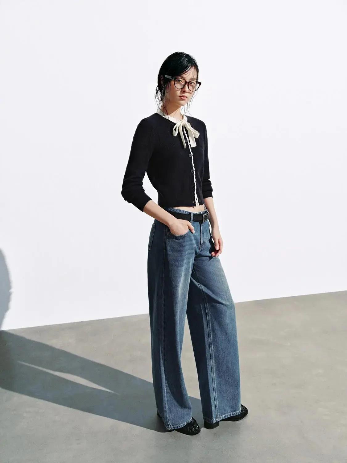 16129-contrast-tie-neck-knitted-cardigans-13.webp Contrast Tie Neck Knitted Cardigans