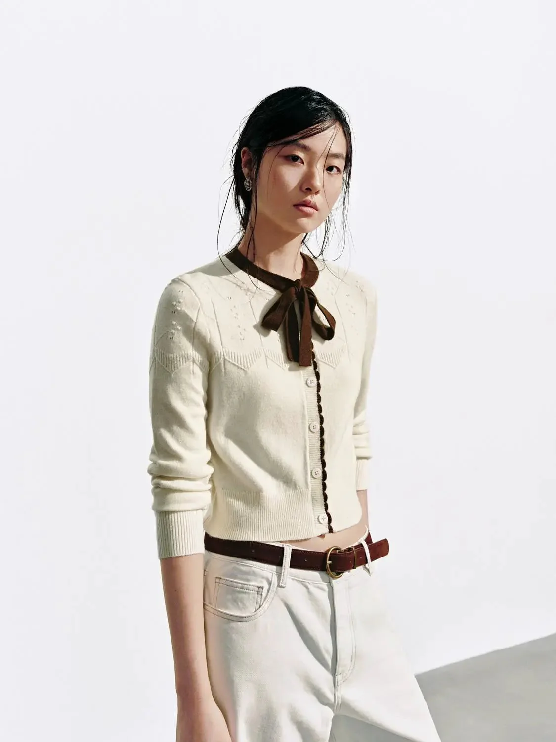 16129-contrast-tie-neck-knitted-cardigans-2.webp Contrast Tie Neck Knitted Cardigans