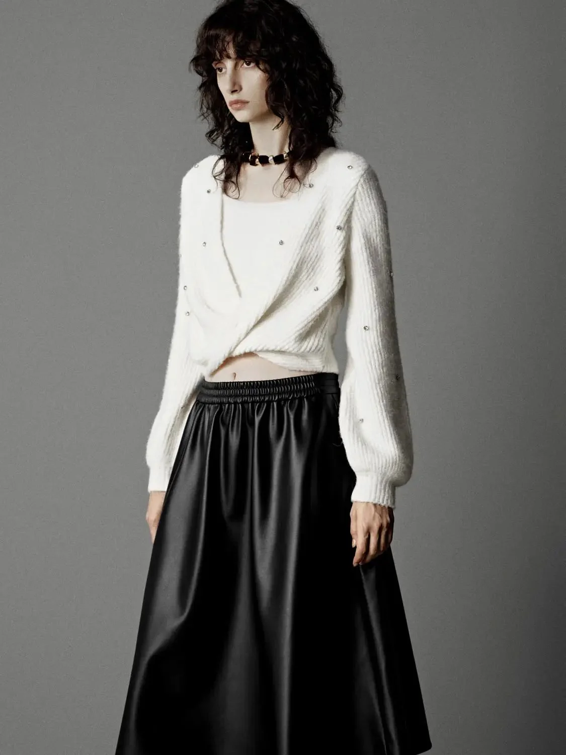 16161-twist-front-long-sleeve-knitted-t-shirts-2.webp Twist Front Long Sleeve Knitted T-Shirts