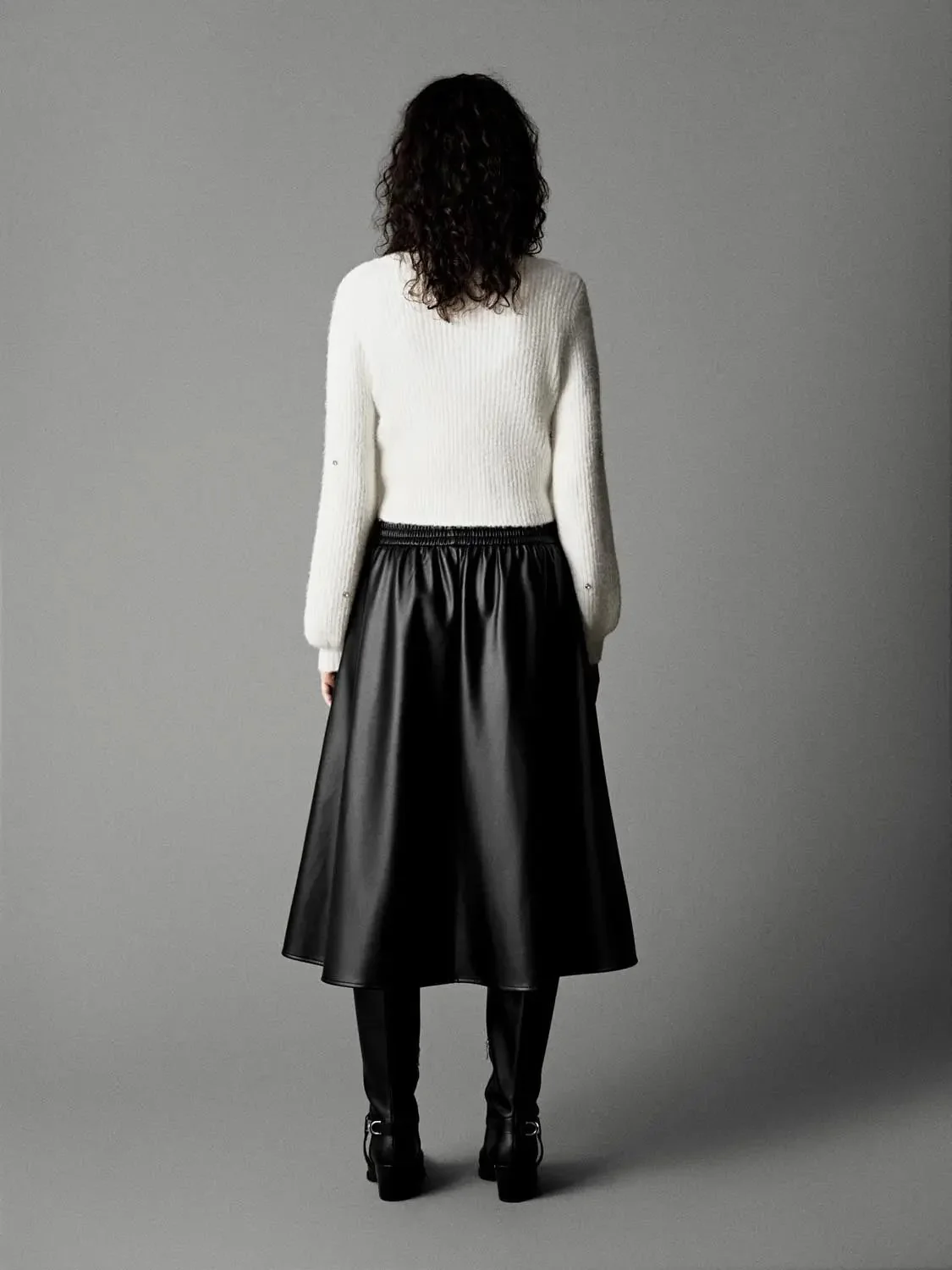 16161-twist-front-long-sleeve-knitted-t-shirts-6.webp Twist Front Long Sleeve Knitted T-Shirts