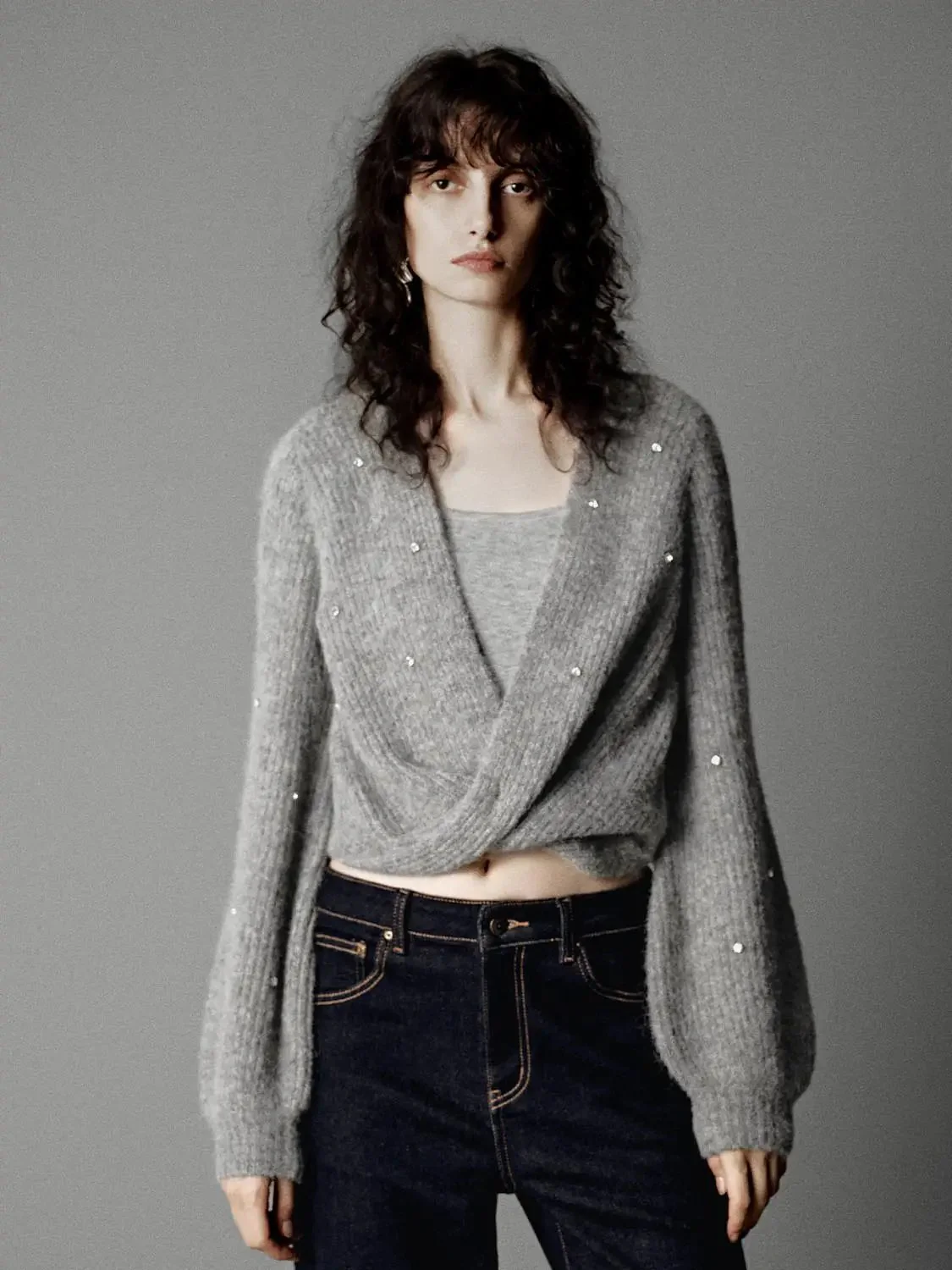 16161-twist-front-long-sleeve-knitted-t-shirts-9.webp Twist Front Long Sleeve Knitted T-Shirts