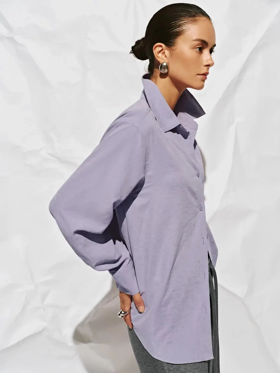 16183-crisp-white-button-up-minimalist-loose-fit-shirt-10.webp Crisp White Button Up Minimalist Loose Fit Shirt