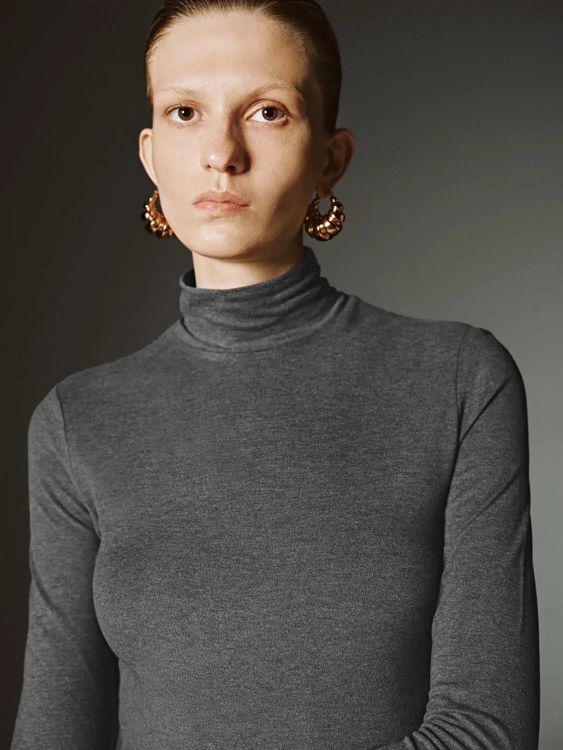 16202-classic-high-neck-wool-blend-long-sleeve-tshirts-11.webp Classic High Neck Wool Blend Long Sleeve TShirts