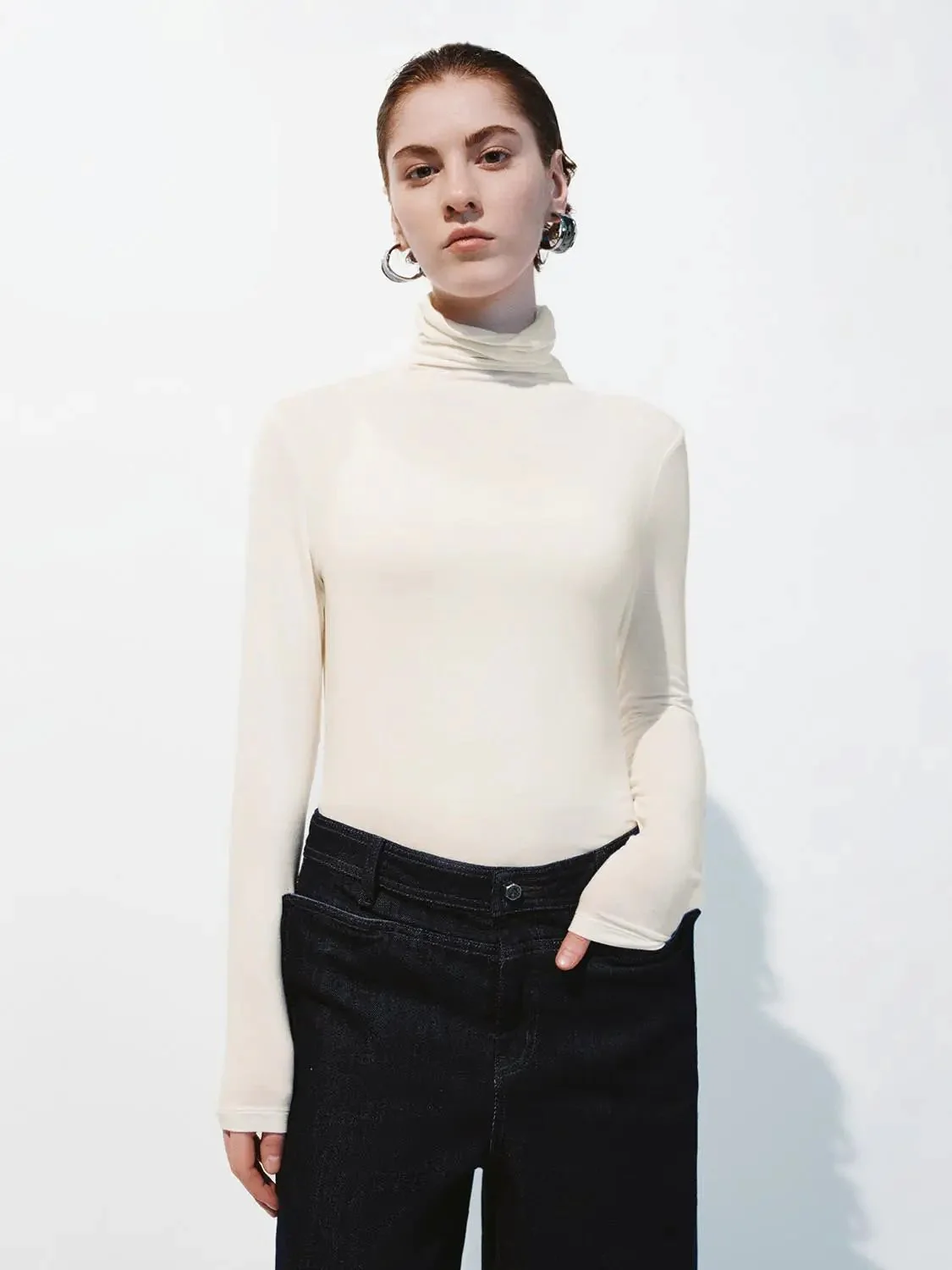 16221-minimalist-black-soft-knit-high-neck-long-sleeve-top-9.webp Minimalist Black Soft Knit High Neck Long Sleeve Top