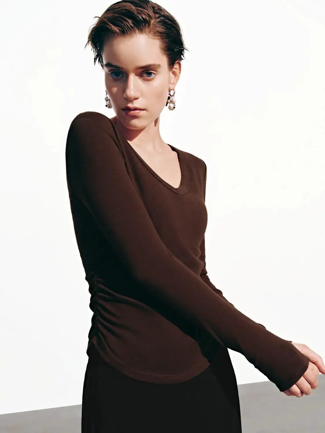 16246-cinch-waist-long-sleeve-cotton-blend-t-shirts-10.webp Cinch Waist Long Sleeve Cotton Blend T-Shirts