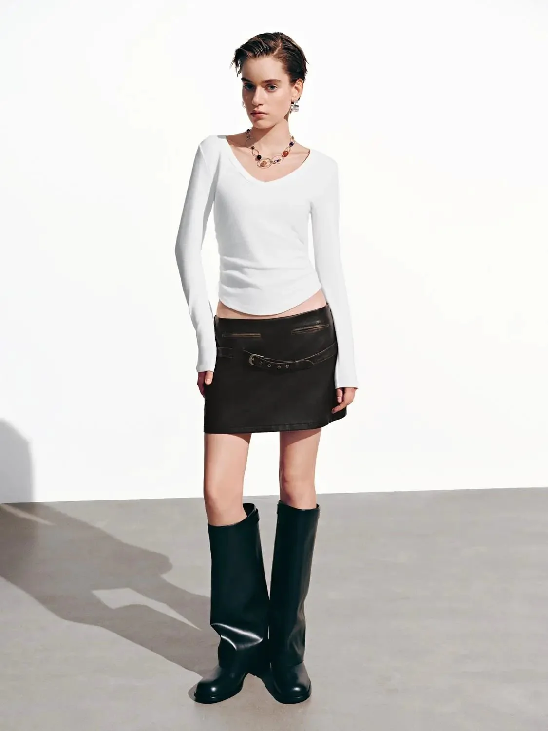 16246-cinch-waist-long-sleeve-cotton-blend-t-shirts-21.webp Cinch Waist Long Sleeve Cotton Blend T-Shirts