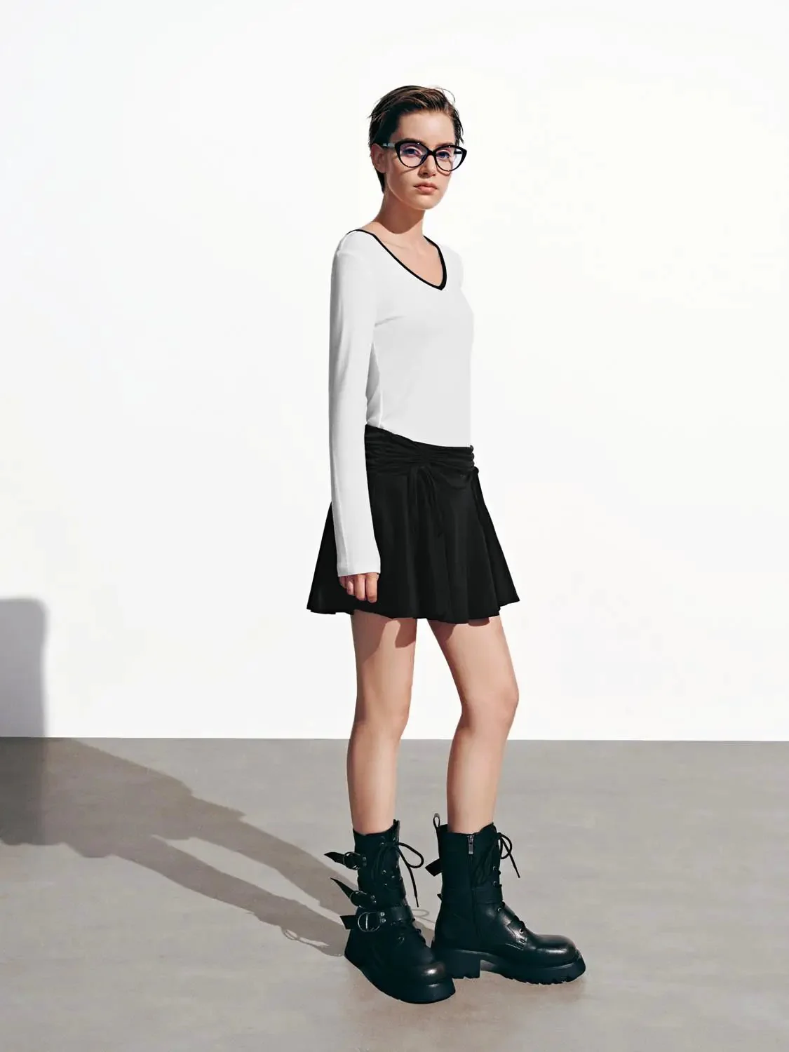 16263-contrast-trim-cotton-viscose-blend-long-sleeve-t-shirt-12.webp Contrast Trim Cotton Viscose Blend Long Sleeve T Shirt