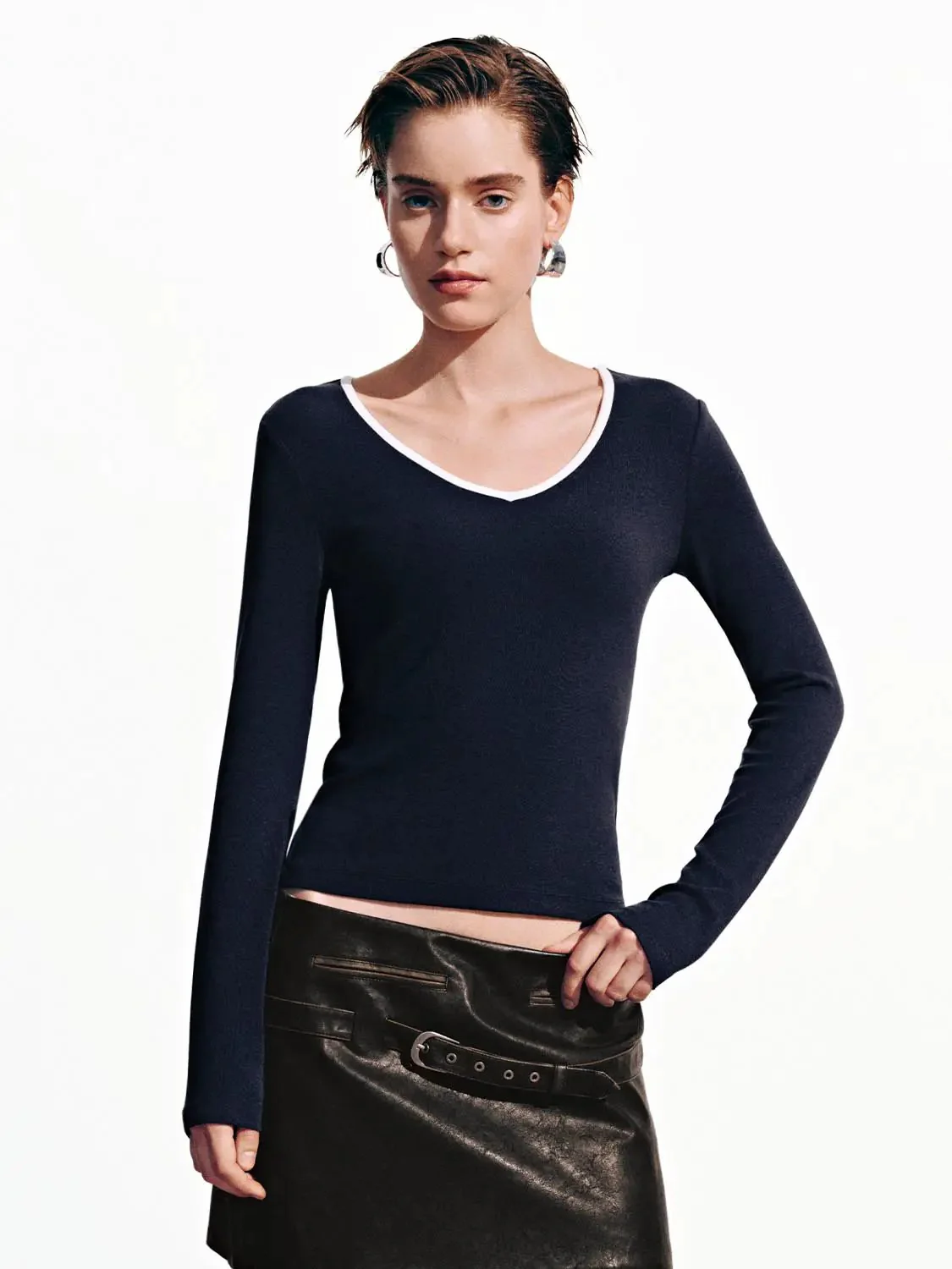 16263-contrast-trim-cotton-viscose-blend-long-sleeve-t-shirt-35.webp Contrast Trim Cotton Viscose Blend Long Sleeve T Shirt