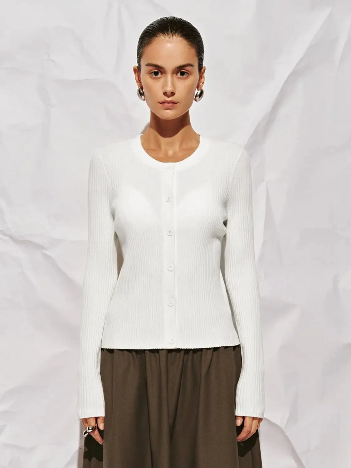 16280-crew-neck-button-up-knitted-cardigan-35.webp Crew Neck Button Up Knitted Cardigan
