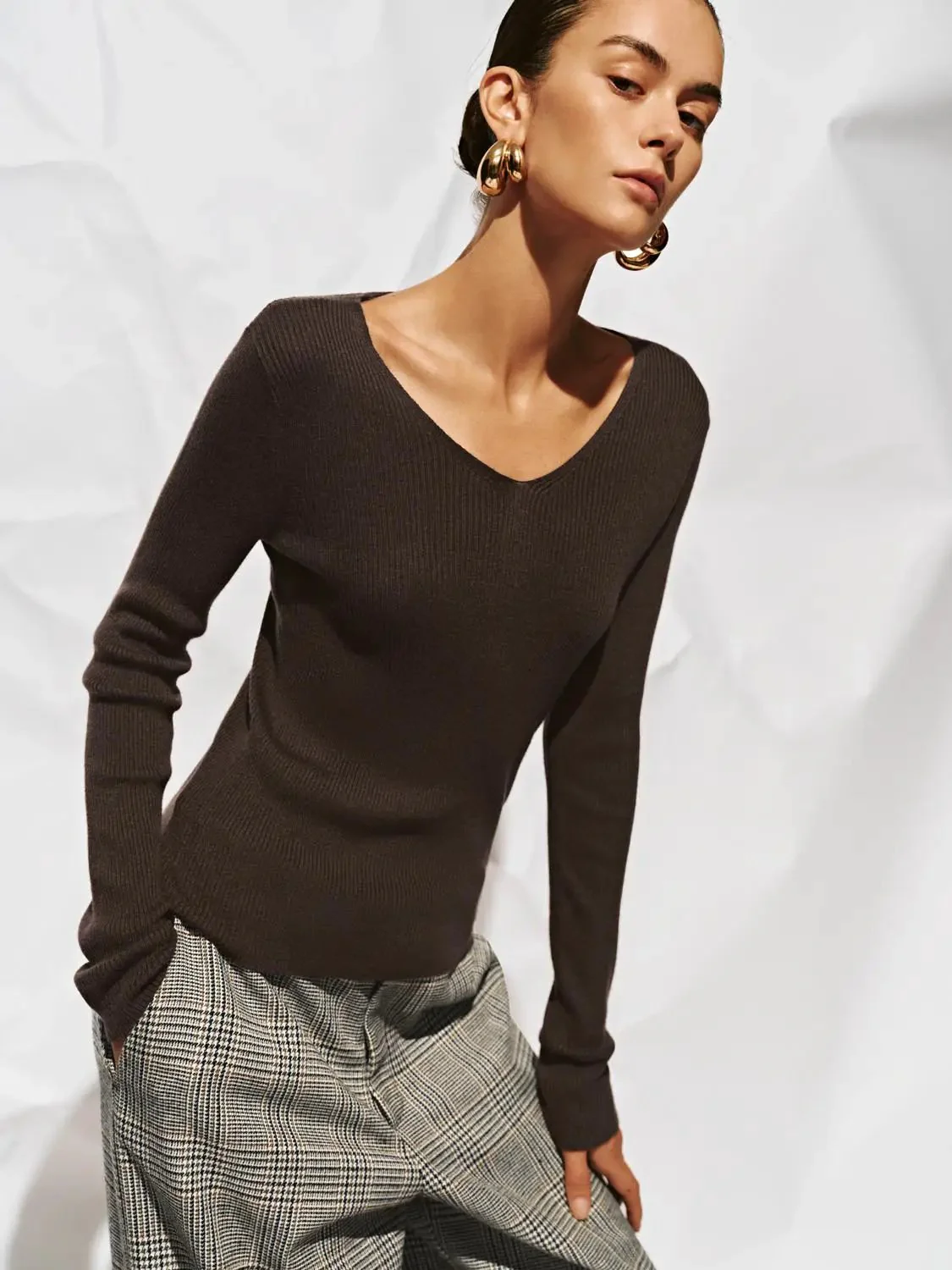 16318-long-sleeve-knitted-t-shirts-10.webp Long Sleeve Knitted T-Shirts