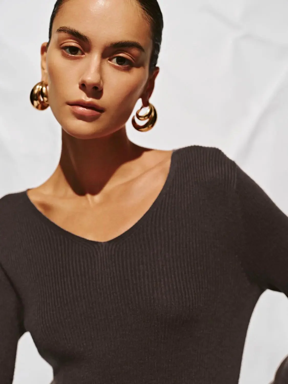 16318-long-sleeve-knitted-t-shirts-11.webp Long Sleeve Knitted T-Shirts