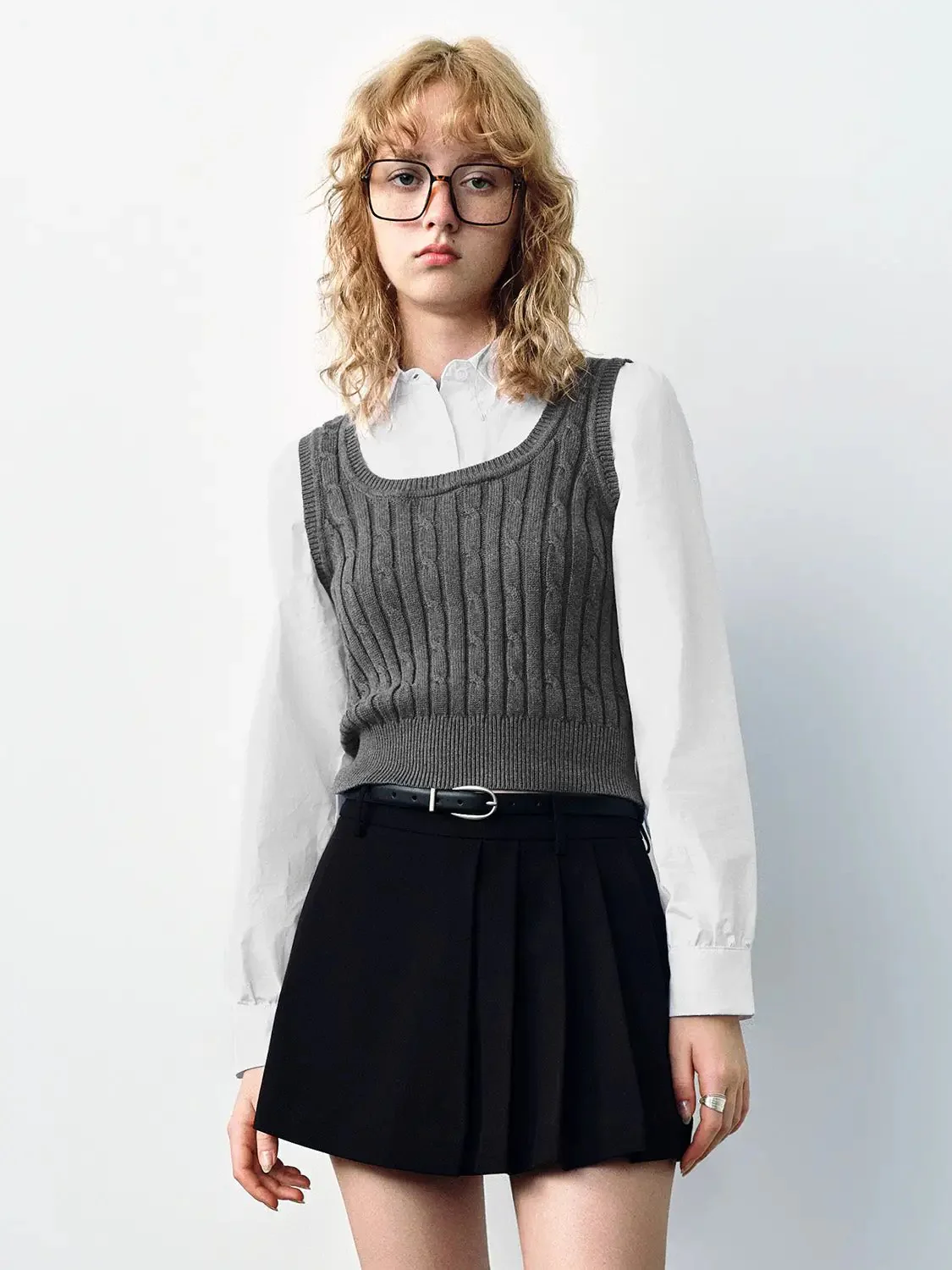 1633-pure-cotton-knit-vest-with-layered-shirt-design-vest-1.webp Pure Cotton Knit Vest With Layered Shirt Design Vest