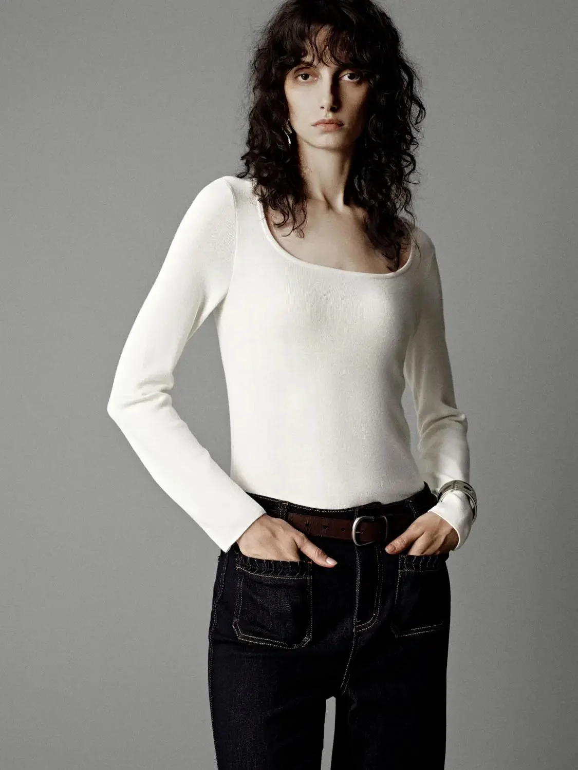 16343-scoop-neck-knitted-t-shirts-2.webp Scoop Neck Knitted T-Shirts