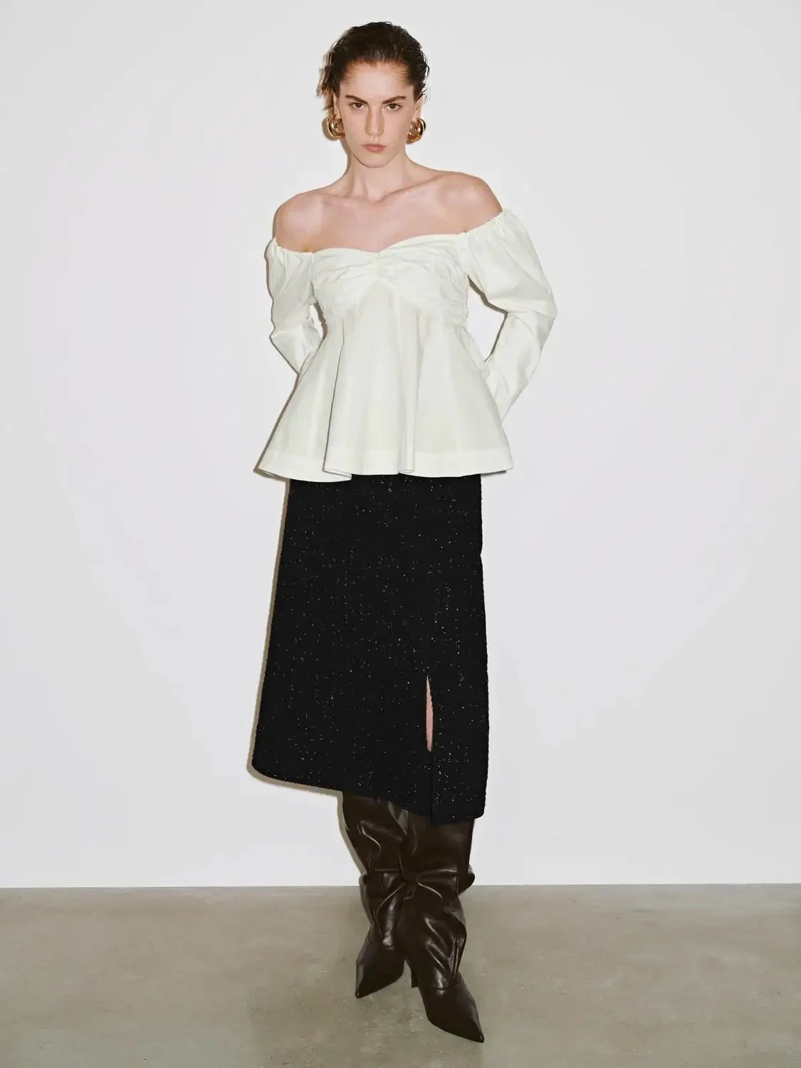 16374-off-shoulder-overhead-shirts-5.webp Off Shoulder Overhead Shirts