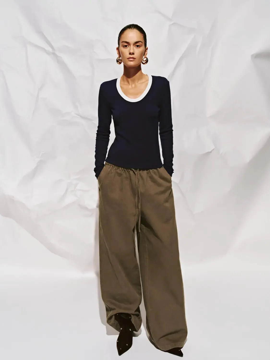 16380-scoop-neck-long-sleeve-viscose-blend-knit-t-shirts-12.webp Scoop Neck Long Sleeve Viscose Blend Knit T Shirts