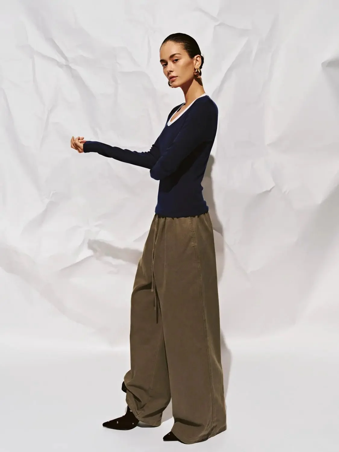 16380-scoop-neck-long-sleeve-viscose-blend-knit-t-shirts-13.webp Scoop Neck Long Sleeve Viscose Blend Knit T Shirts