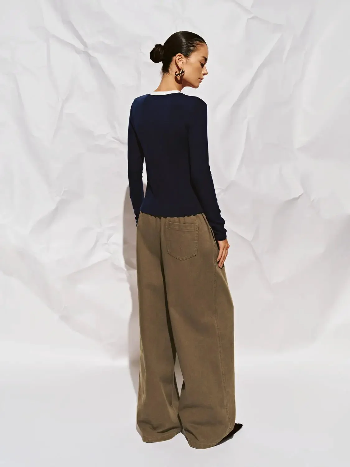 16380-scoop-neck-long-sleeve-viscose-blend-knit-t-shirts-14.webp Scoop Neck Long Sleeve Viscose Blend Knit T Shirts