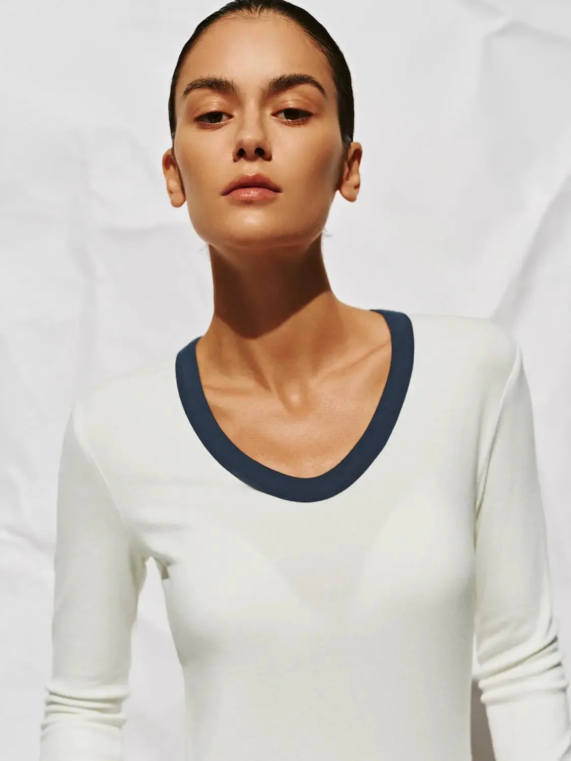 16380-scoop-neck-long-sleeve-viscose-blend-knit-t-shirts-19.webp Scoop Neck Long Sleeve Viscose Blend Knit T Shirts