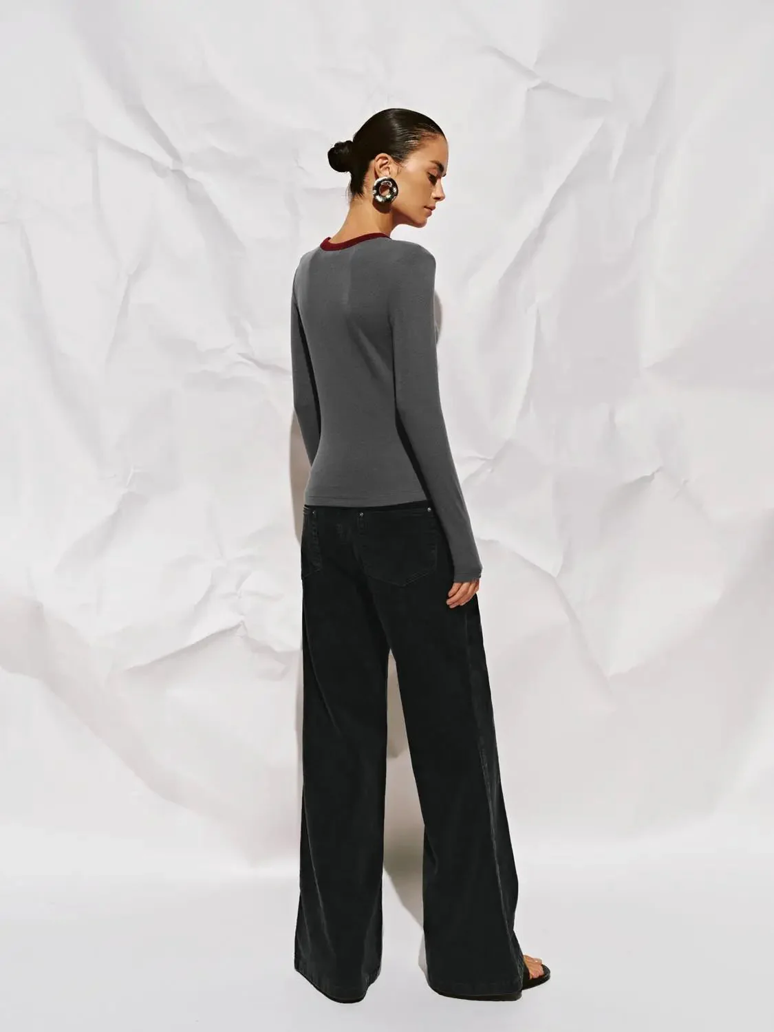 16380-scoop-neck-long-sleeve-viscose-blend-knit-t-shirts-6.webp Scoop Neck Long Sleeve Viscose Blend Knit T Shirts