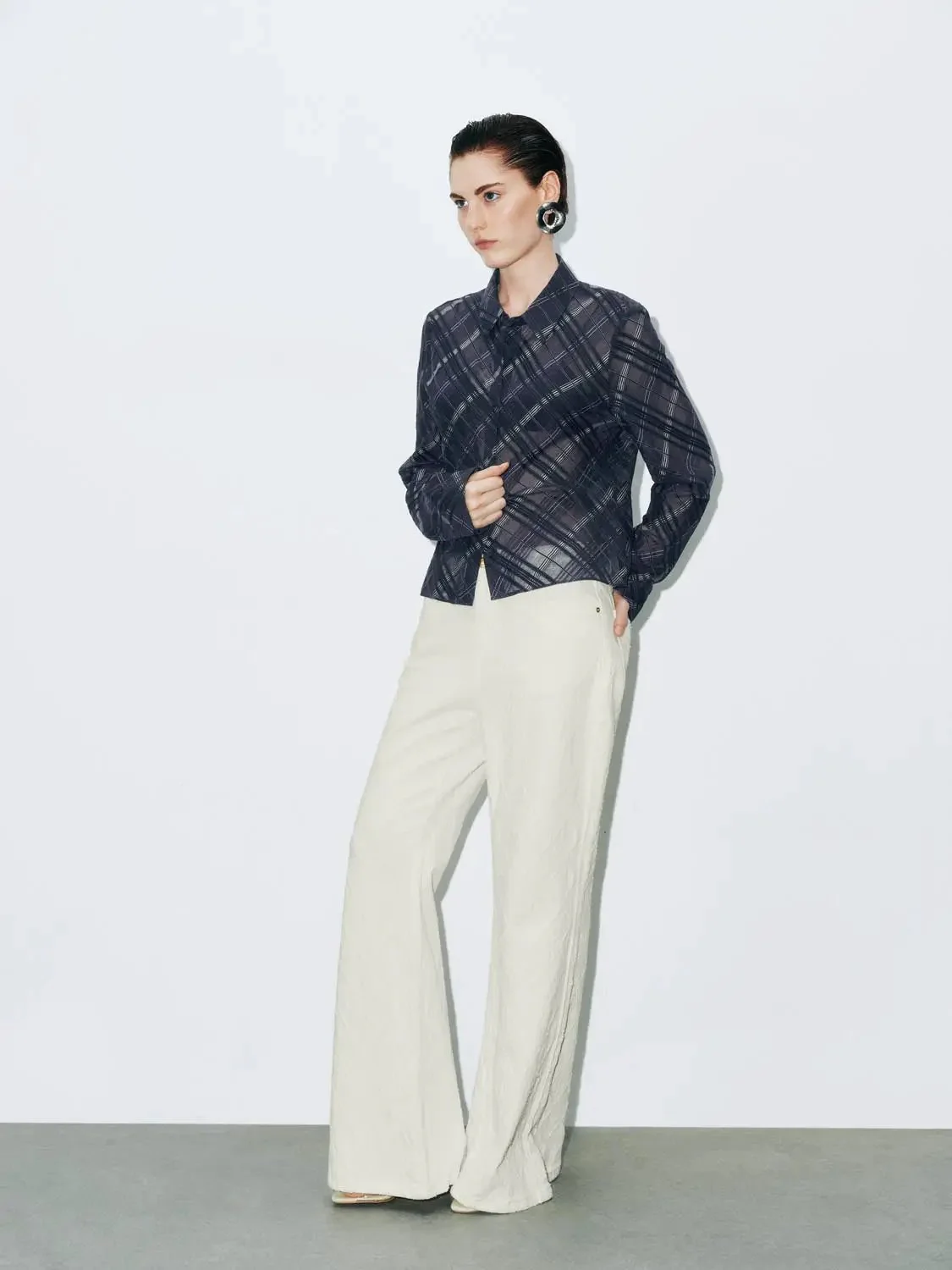 16422-long-sleeve-plaid-shirts-4.webp Long Sleeve Plaid Shirts
