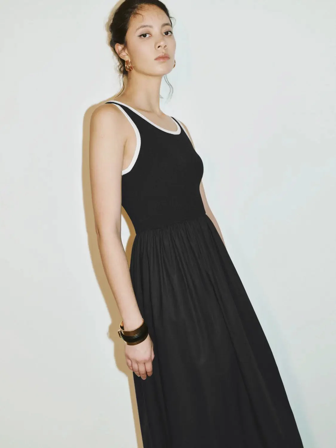 16467-knitted-sleeveless-dresses-5.webp Knitted Sleeveless Dresses