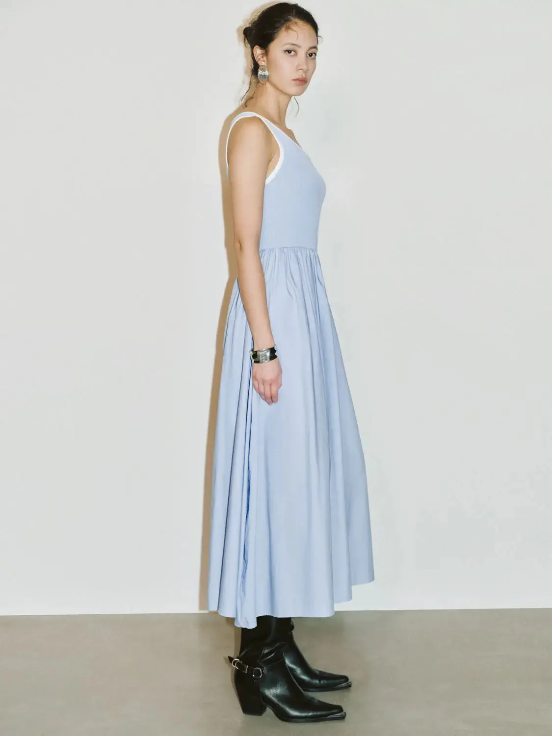 16467-knitted-sleeveless-dresses-9.webp Knitted Sleeveless Dresses