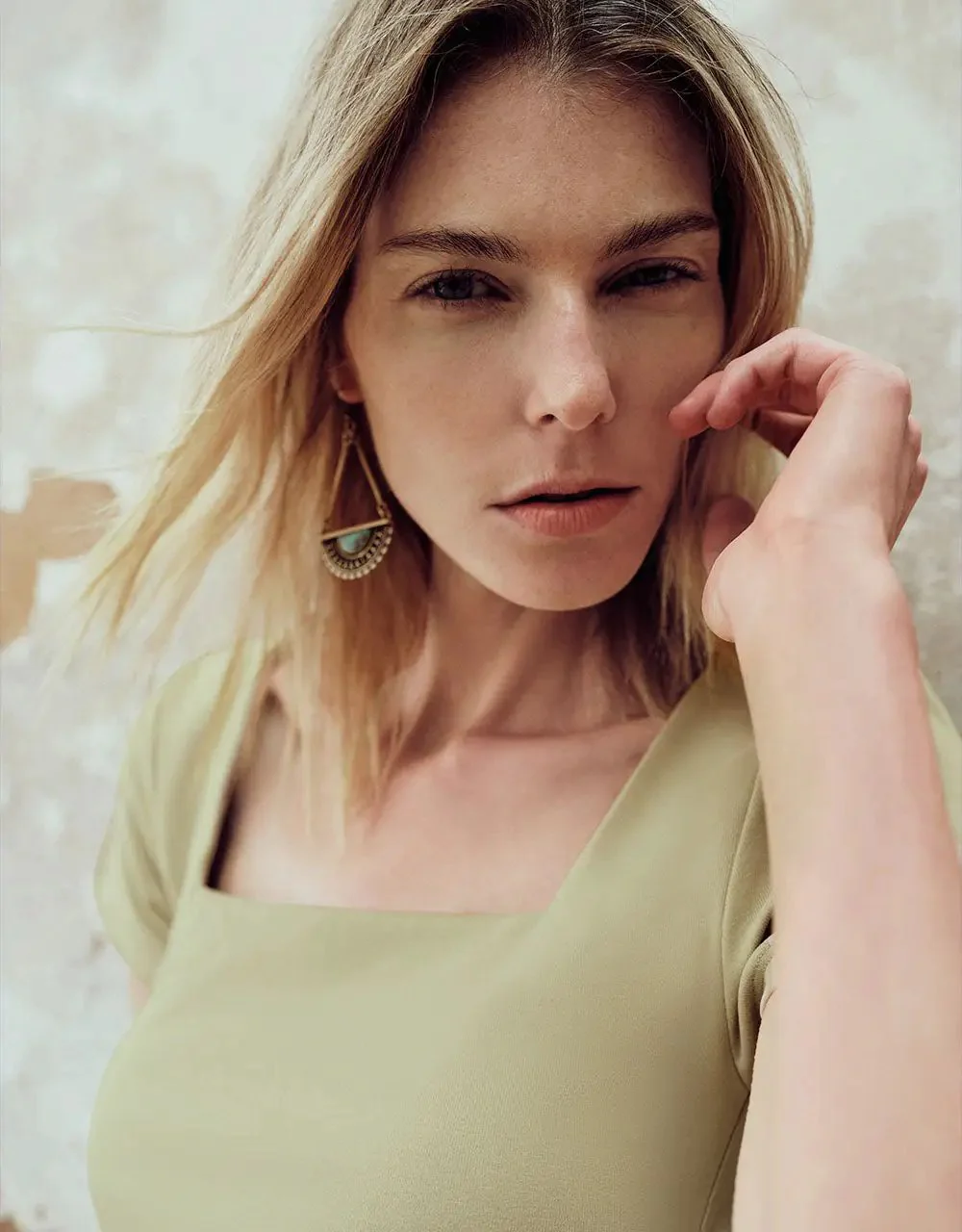 16530-essential-ruched-square-cut-collar-cotton-t-shirt-11.webp Essential Ruched Square-Cut Collar Cotton T Shirt