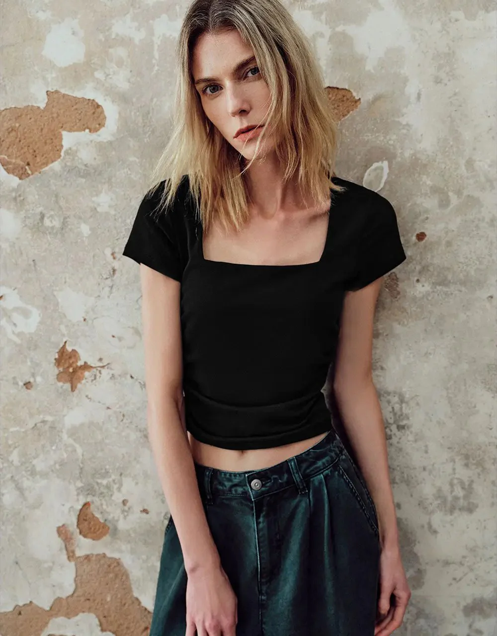 16530-essential-ruched-square-cut-collar-cotton-t-shirt-34.webp Essential Ruched Square-Cut Collar Cotton T Shirt