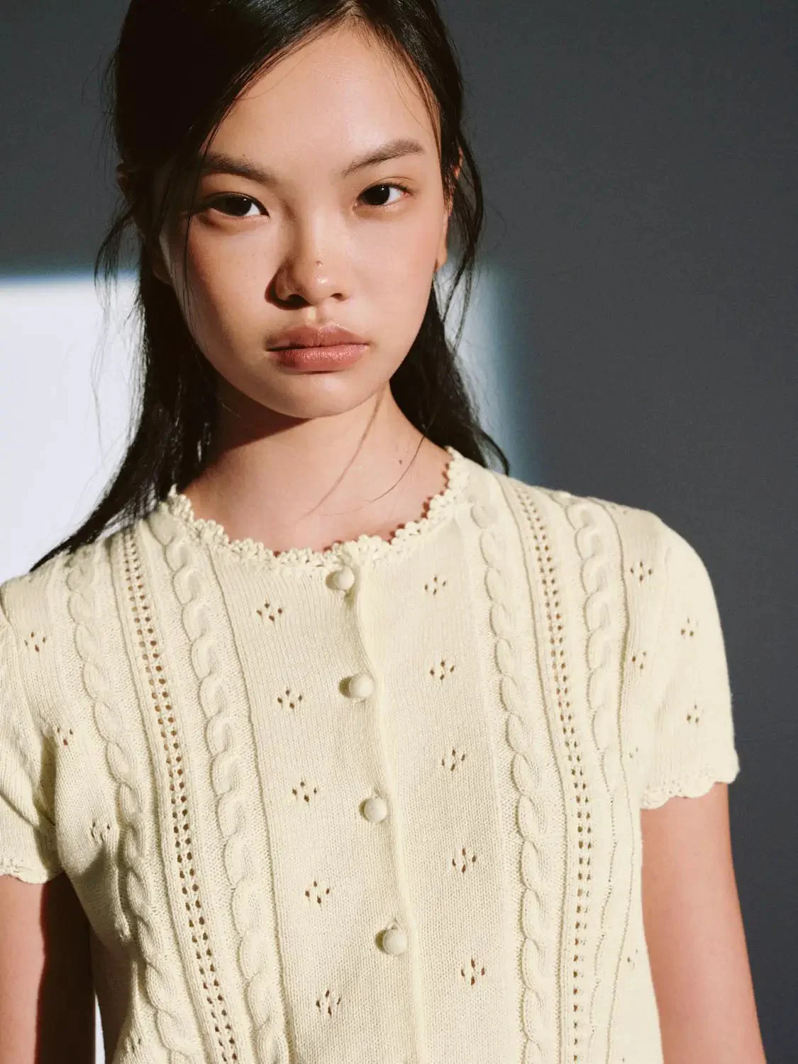 16599-short-sleeve-open-knitted-cardigans-3.webp Short Sleeve Open Knitted Cardigans