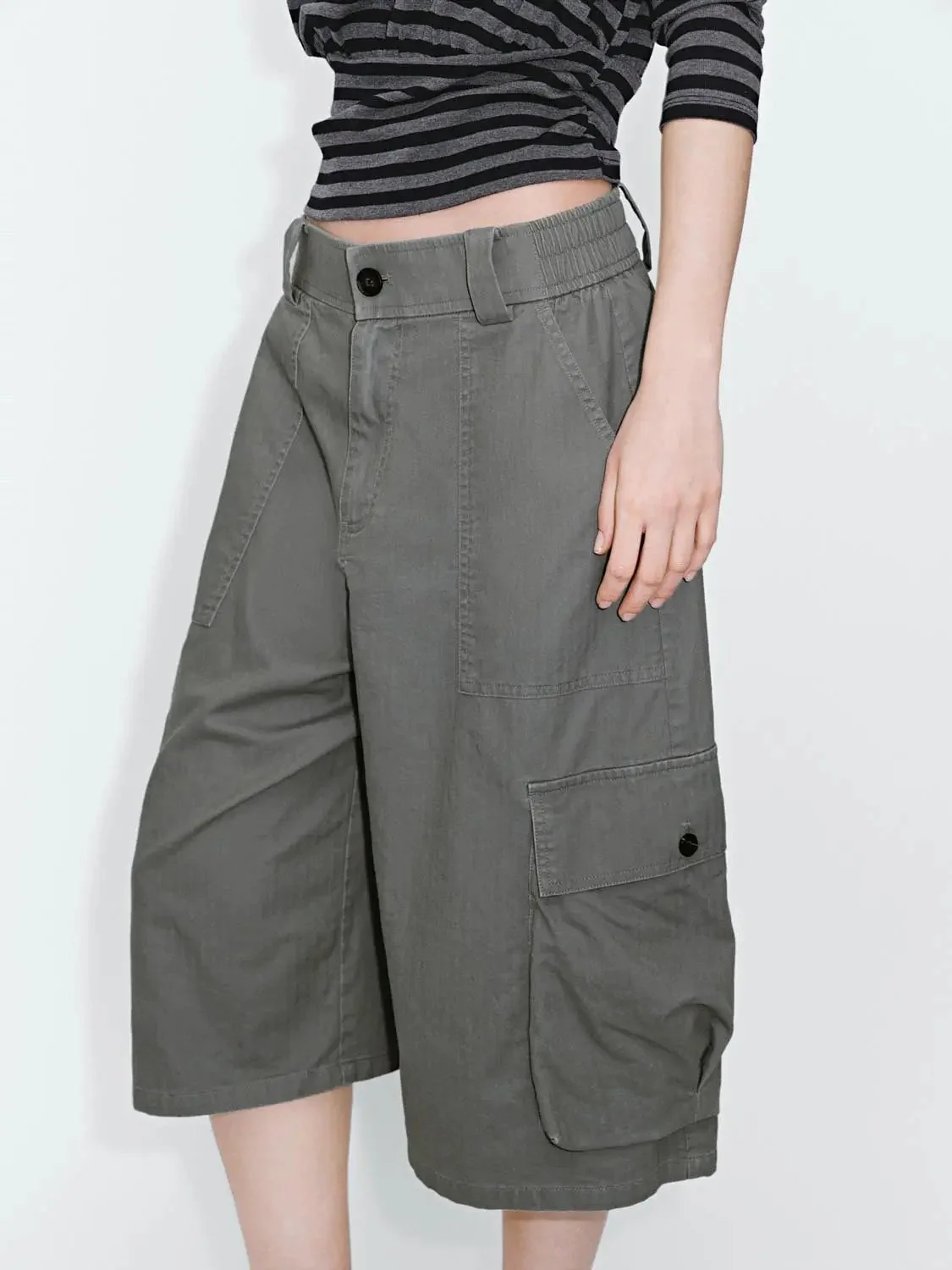 16699-flap-pocket-cargo-shorts-5.webp Flap Pocket Cargo Shorts