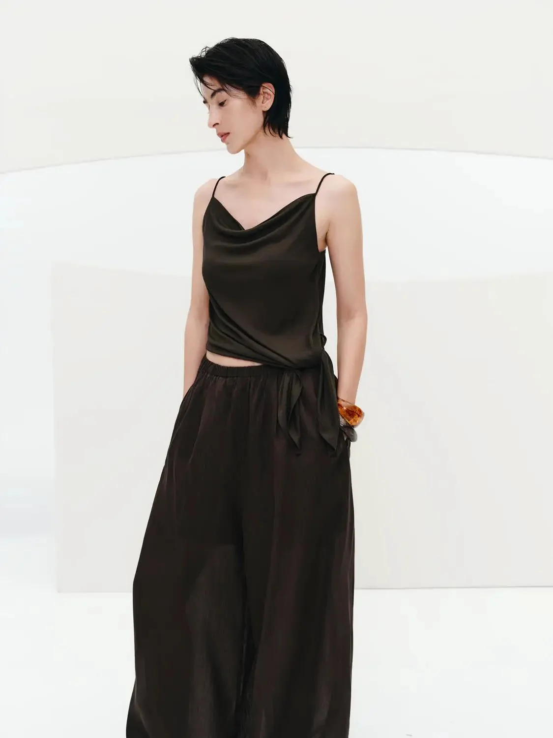 16709-asymmetric-strappy-draped-skinny-fit-tank-top-2.webp Asymmetric Strappy Draped Skinny Fit Tank Top