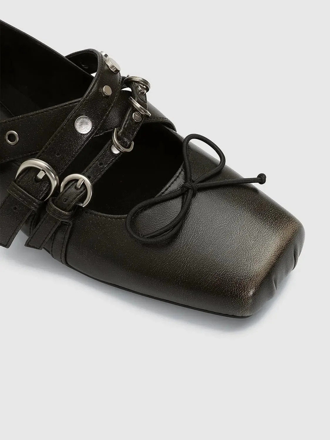 16715-buckle-detail-ballet-flat-pumps-5.webp Buckle Detail Ballet Flat Pumps