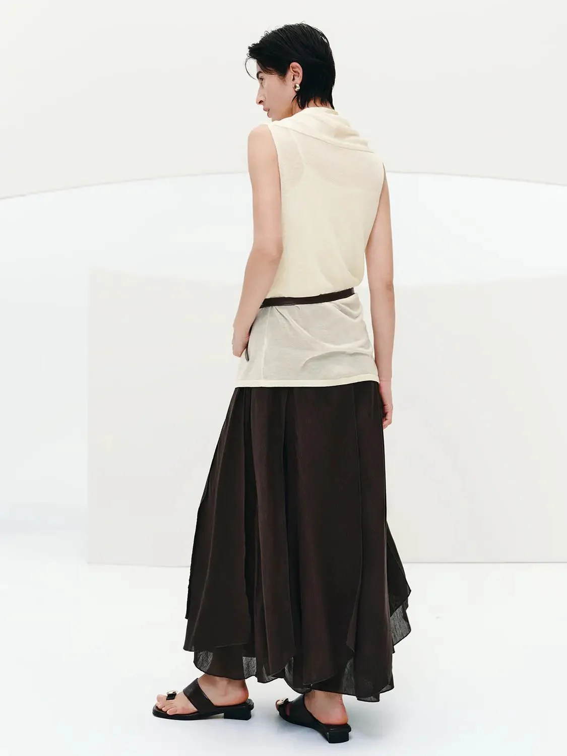 16731-pleated-a-line-midi-skirts-6.webp Pleated A-Line Midi Skirts