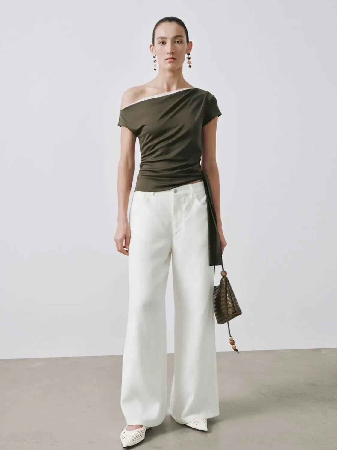 1674-olive-one-shoulder-ruched-lace-trim-elegant-top-5.webp Olive One Shoulder Ruched Lace Trim Elegant Top
