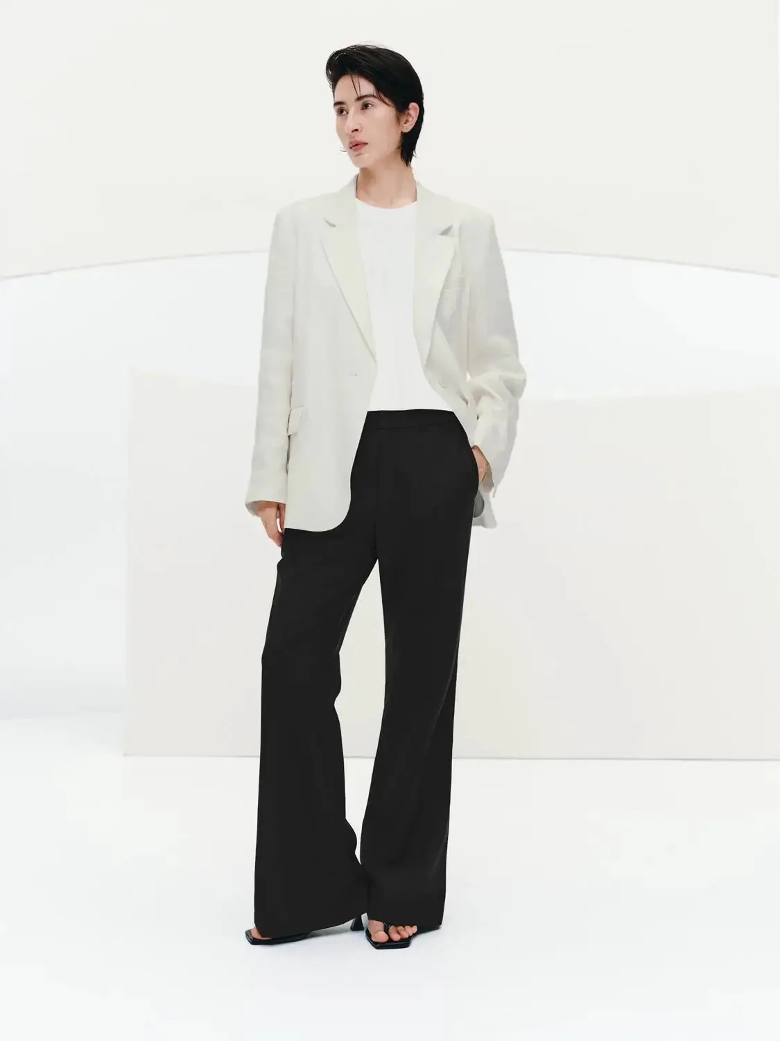 16757-tailored-flare-leg-pants-5.webp Tailored Flare Leg Pants