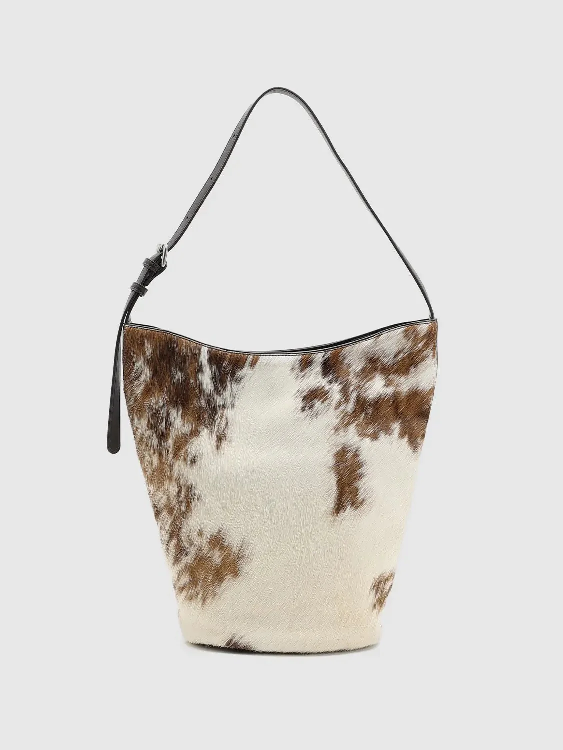 16769-cow-print-fluffy-bucket-shoulder-bags-1.webp Cow Print Fluffy Bucket Shoulder Bags