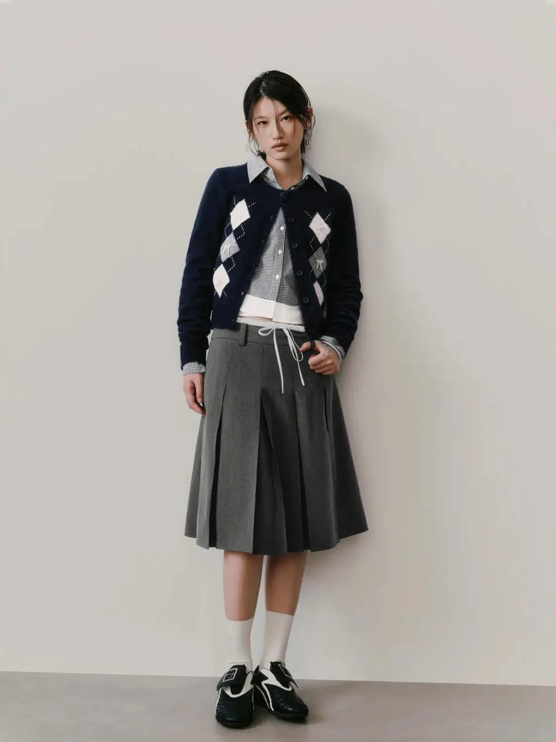 16783-contrast-trim-drawstring-pleated-a-line-mini-skirts-6.webp Contrast Trim Drawstring Pleated A-Line Mini Skirts