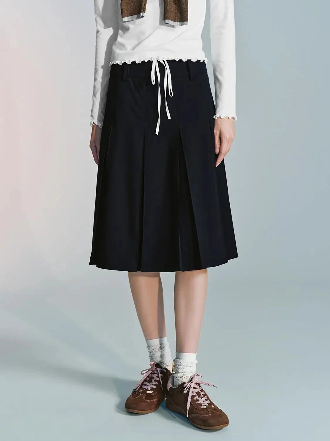 16783-contrast-trim-drawstring-pleated-a-line-mini-skirts-9.webp Contrast Trim Drawstring Pleated A-Line Mini Skirts