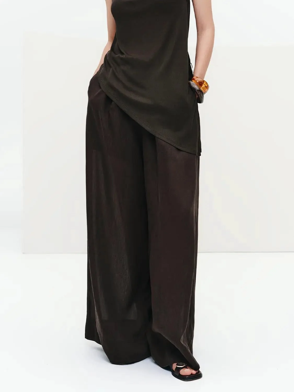 16796-wide-leg-pants-1.webp Wide Leg Pants