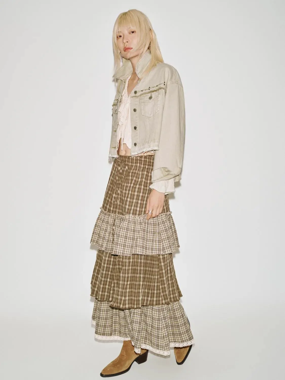 16842-ruffle-trim-contrast-check-tiered-a-line-midi-skirts-6.webp Ruffle Trim Contrast Check Tiered A-Line Midi Skirts