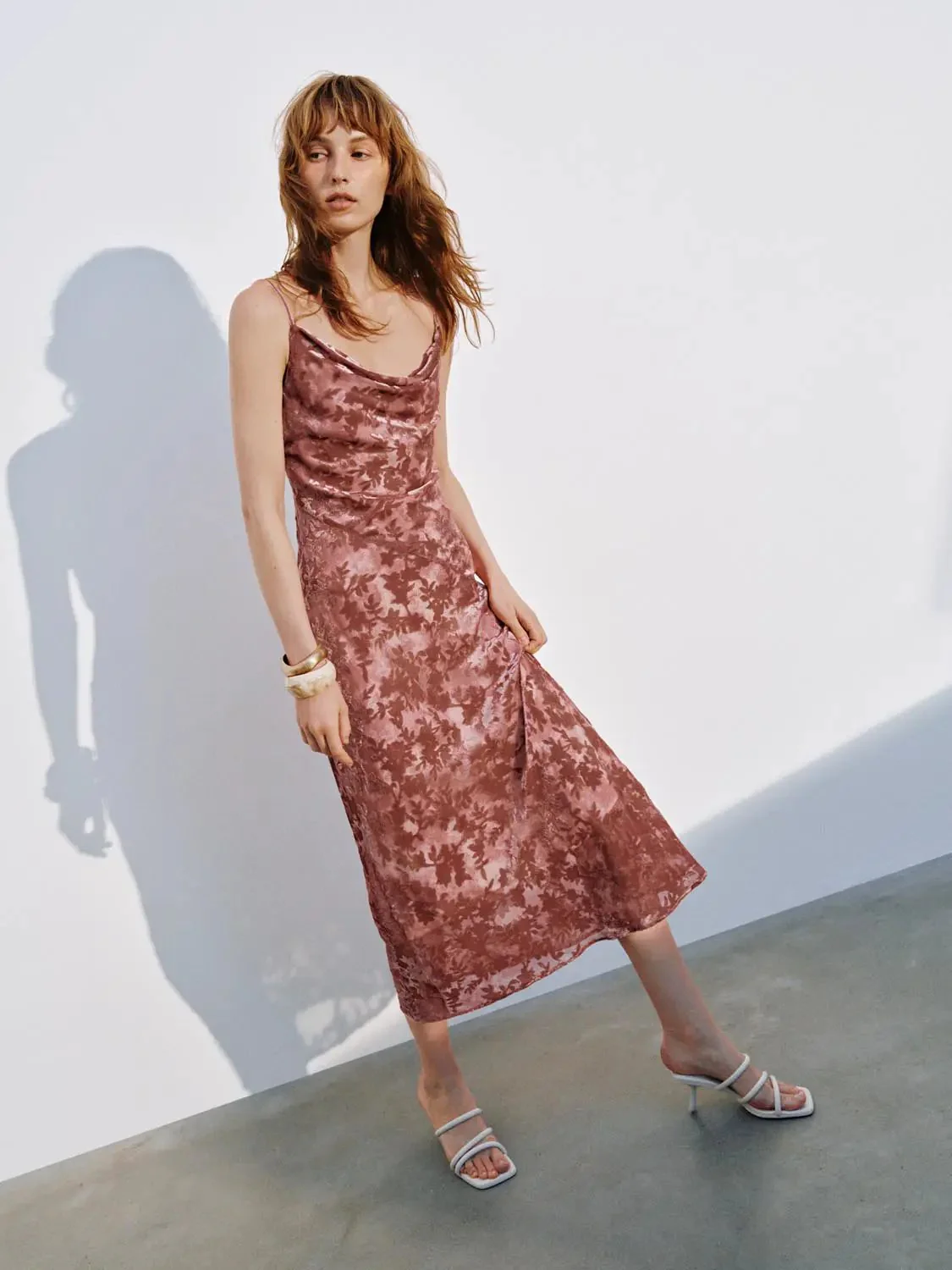 16847-crushed-velvet-floral-strappy-cowl-neck-midi-dress-5.webp Crushed Velvet Floral Strappy Cowl Neck Midi Dress