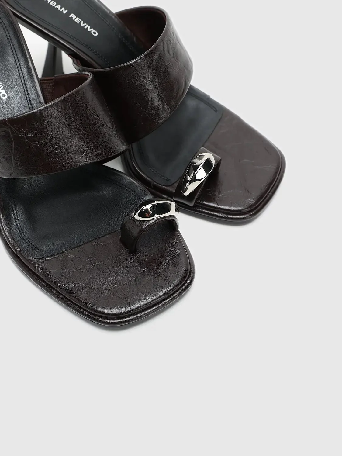 16884-heeled-slip-on-strappy-slippers-5.webp Heeled Slip-On Strappy Slippers