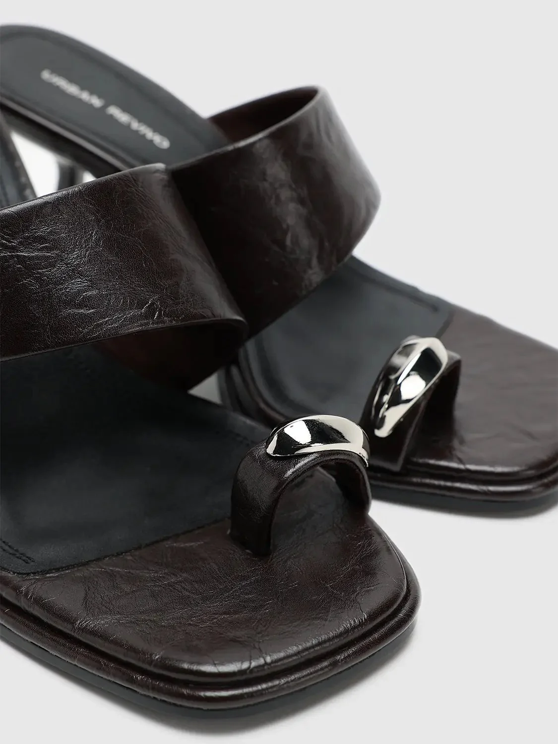 16884-heeled-slip-on-strappy-slippers-6.webp Heeled Slip-On Strappy Slippers