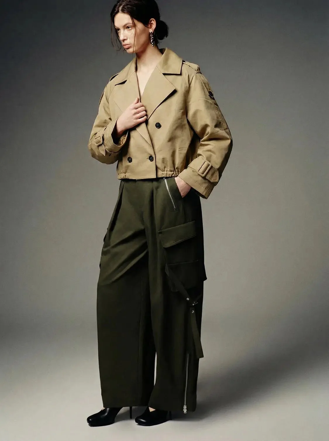 16919-large-collar-double-breasted-jackets-5.webp Large Collar Double Breasted Jackets