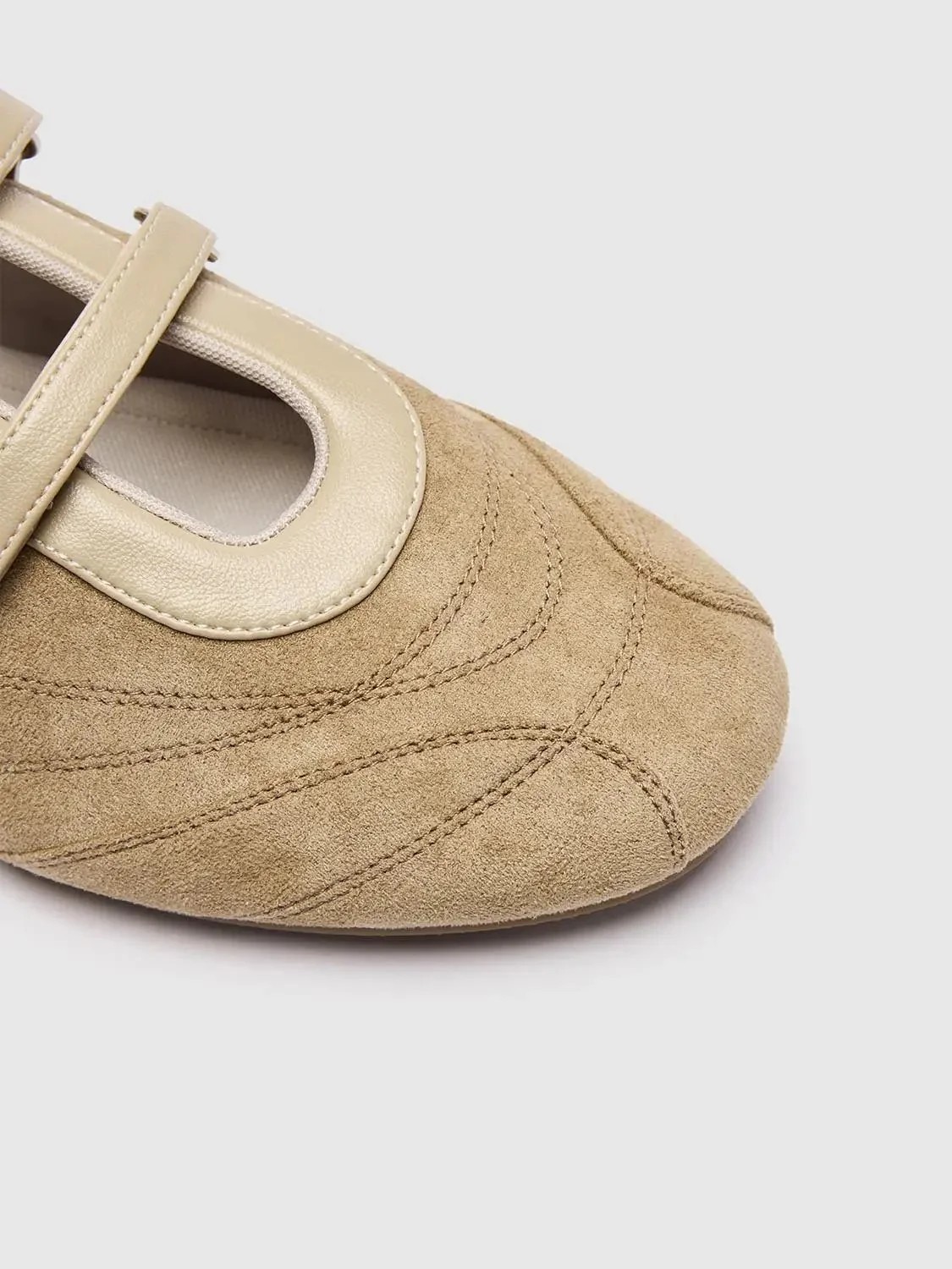 17030-beige-two-tone-strapped-textured-ballet-flat-5.webp Beige Two Tone Strapped Textured Ballet Flat