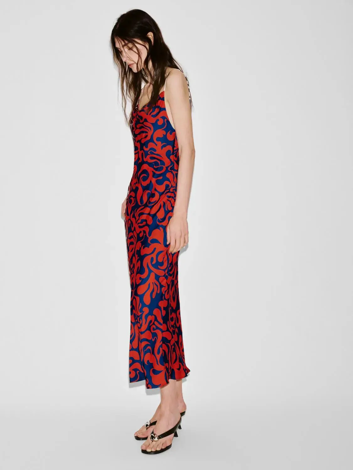 17050-viscose-contrast-print-strappy-maxi-dresses-5.webp Viscose Contrast Print Strappy Maxi Dresses
