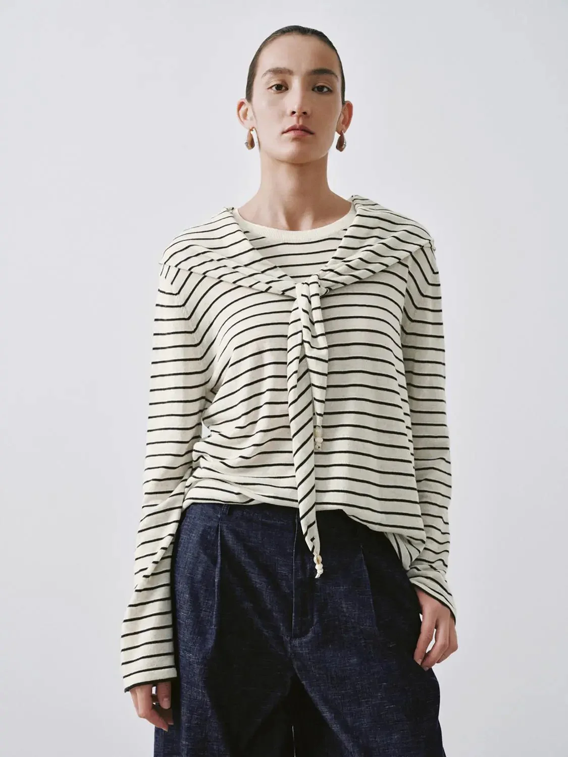 17066-shawl-detail-striped-long-sleeve-knitted-t-shirts-9.webp Shawl Detail Striped Long Sleeve Knitted T-Shirts