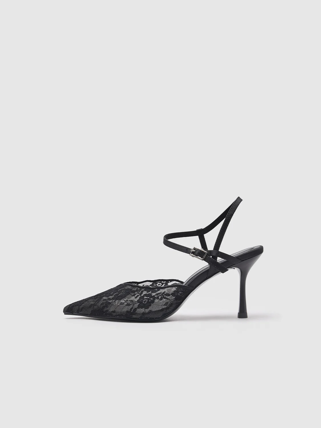 Laced Point-Toe Heeled Slingbacks