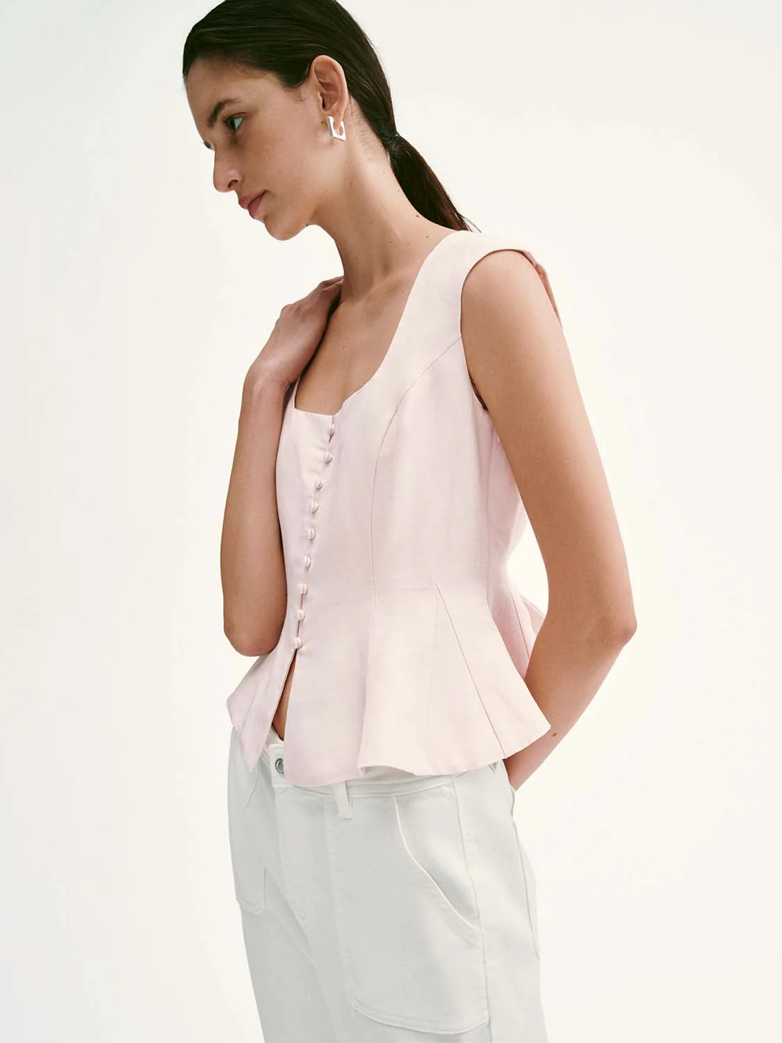 17121-square-neck-button-detail-sleeveless-ruffle-hem-overhead-shirts-2.webp Square Neck Button Detail Sleeveless Ruffle Hem Overhead Shirts