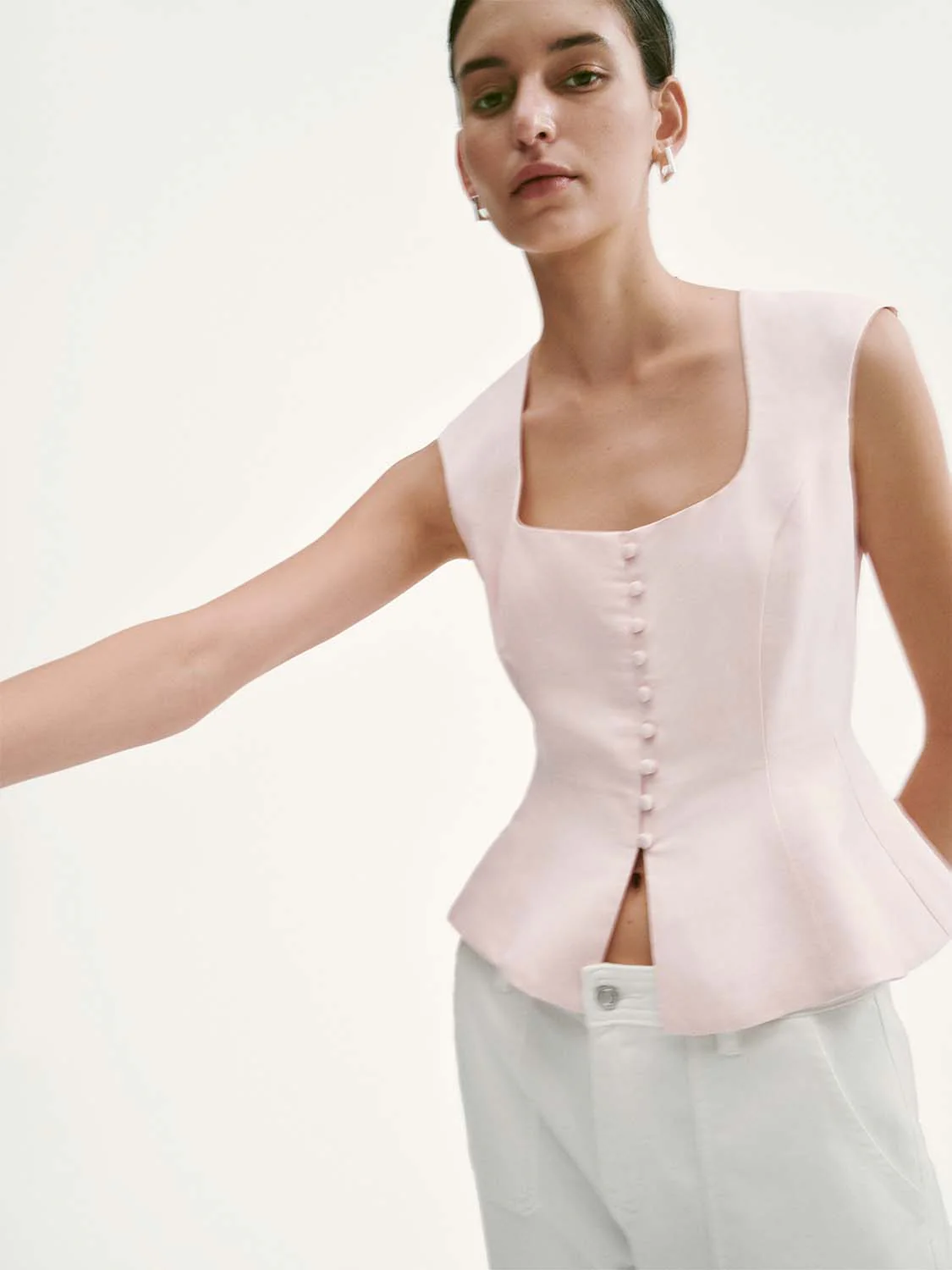 17121-square-neck-button-detail-sleeveless-ruffle-hem-overhead-shirts-3.webp Square Neck Button Detail Sleeveless Ruffle Hem Overhead Shirts